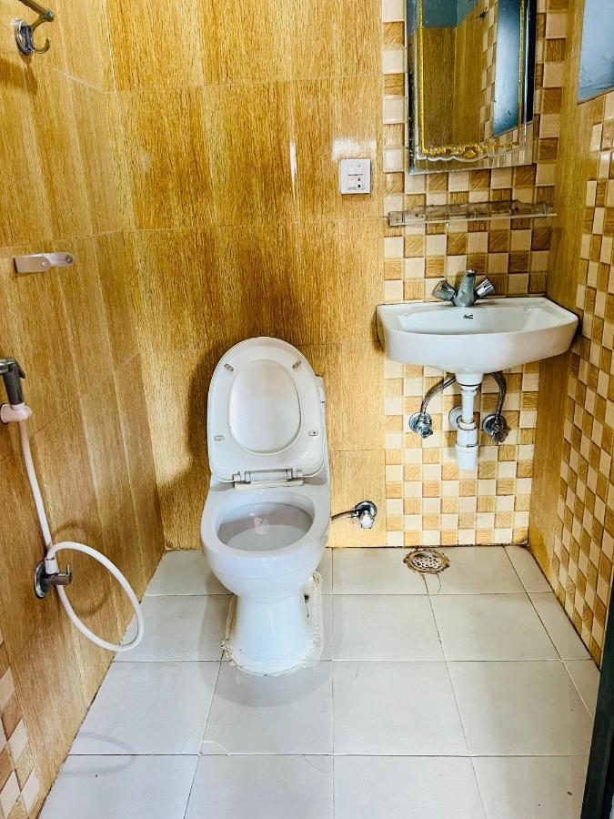 Hotel Donosti Ποκάρα Εξωτερικό φωτογραφία